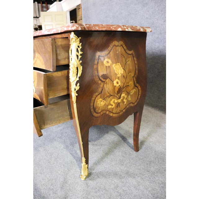 Bronze 1900-1909 Gilt Dore' Bronze Inlaid Bombe French Louis XV Marble Top Commode For Sale - Image 8 of 11