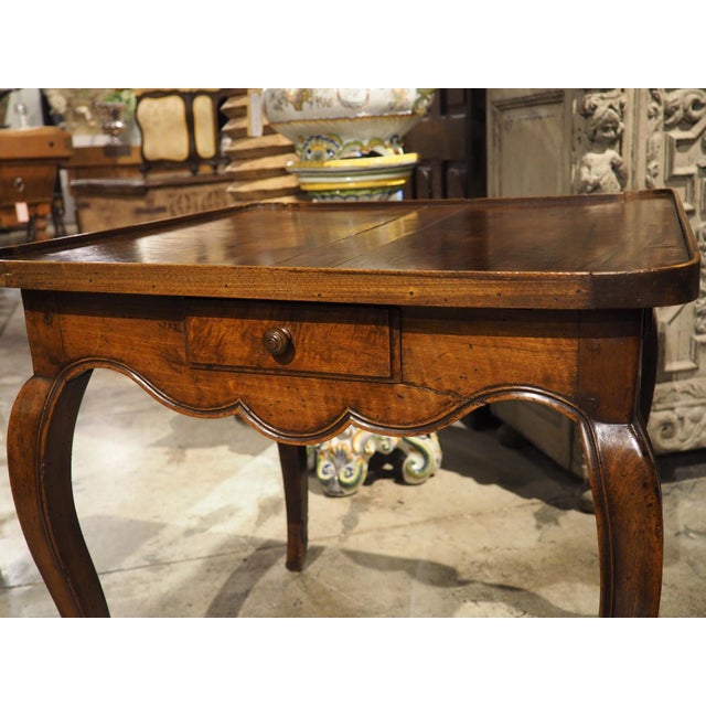 French Louis XV Walnut Wood Table a Jeux Game or Side Table, Circa 1750 For Sale - Image 11 of 18