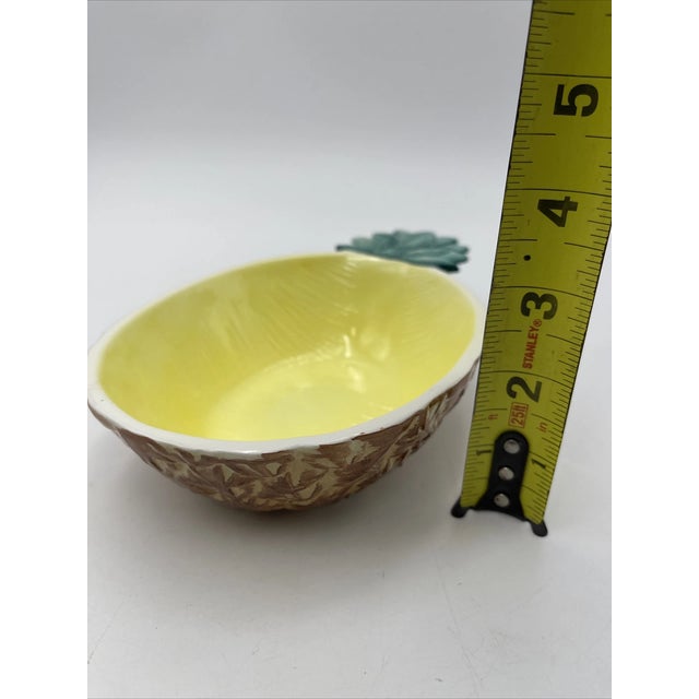 Add a touch of tropical elegance to your table with this charming Lord & Taylor pineapple-shaped serving dish. Crafted in...