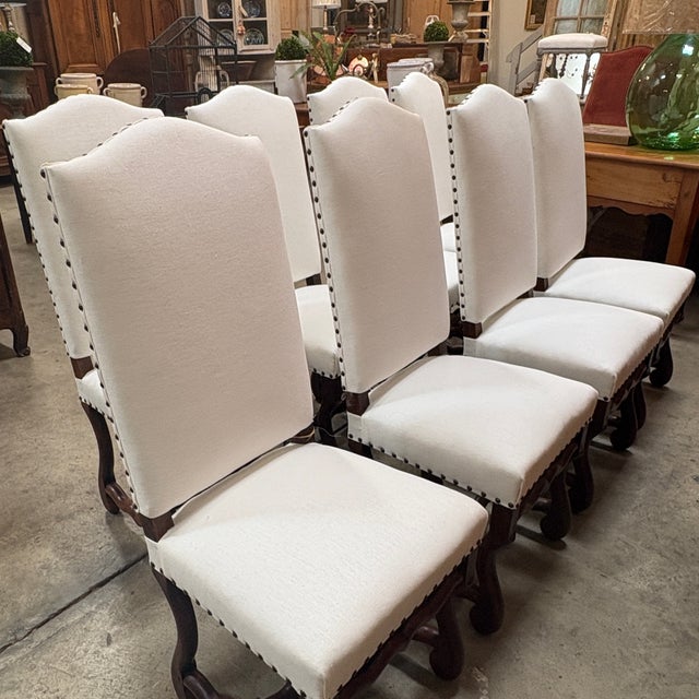 1920s Set of Eight Os De Mouton French Walnut Chairs For Sale - Image 4 of 11
