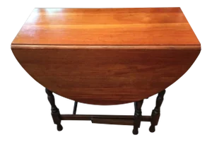 Antique Early American Drop Leaf Oval Table