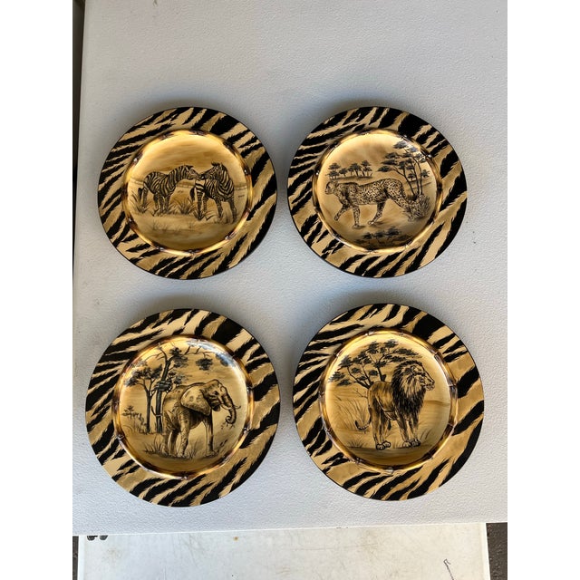 1980s Vintage Safari Animal Decorative Wall Plates- Set of 4 For Sale - Image 5 of 6