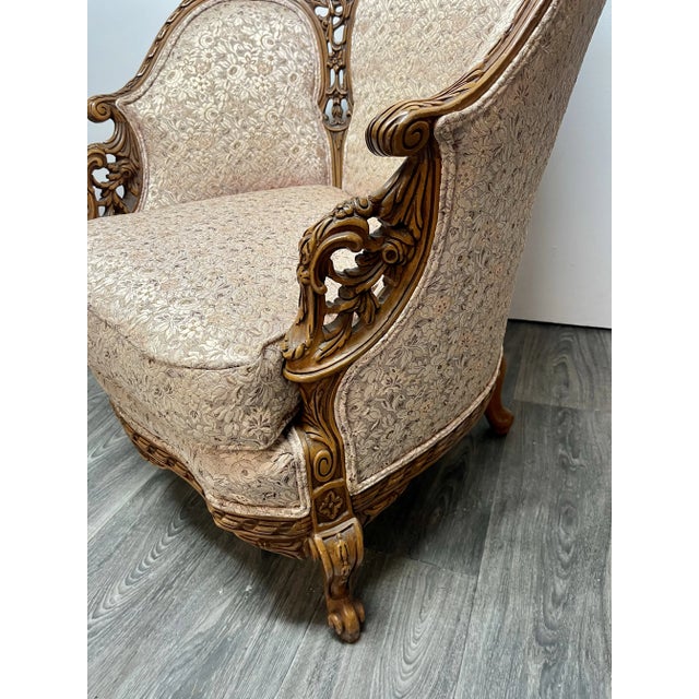 Early 20th Century Louis XV Style Ornately Carved Walnut Lounge Chair For Sale - Image 10 of 10
