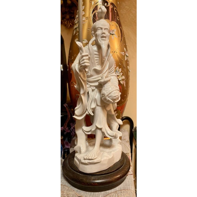 Art Deco from Manises, Spain. In perfect state. Collector's item. All original. The cable has been changed for a...