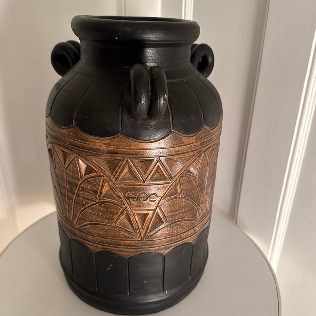 Late 20th Century Late 20th Century Southwestern Geometric Clay Large Vase For Sale - Image 5 of 8