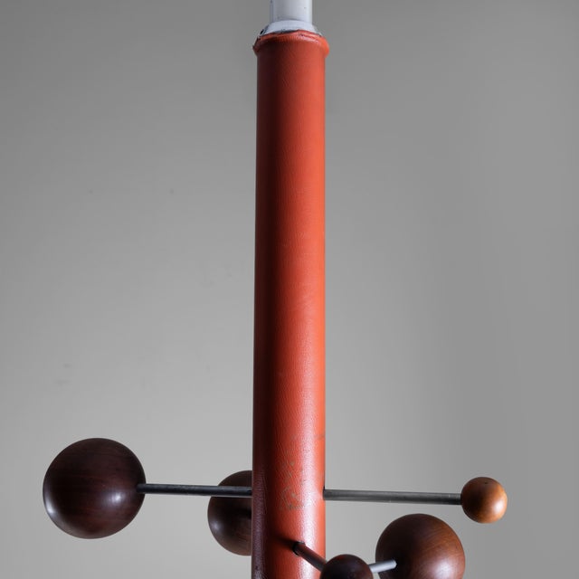 1970s AT16 Coat Stand by Osvaldo Borsani for Tecno, 1970s For Sale - Image 5 of 14