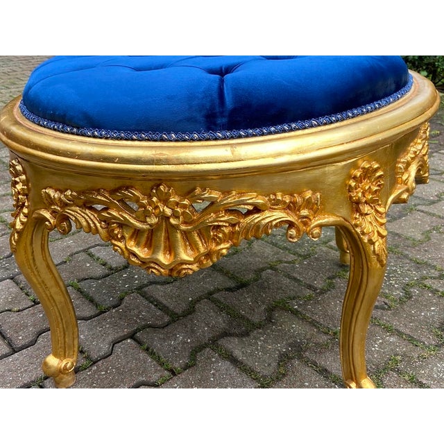 Blue 1980s Italian Rococo Gilt Blue Velvet Beech Bench For Sale - Image 8 of 12