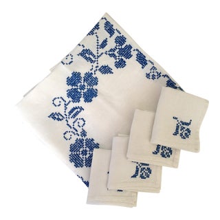 Blue & White Embroidered Napkins & Tablecloth - Set of 5 For Sale