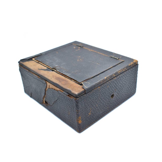 Antique 19th Century Mahogany & Brass Pony Premo B by Rochester Optical Co. Folding Camera With Red Bellows For Sale - Image 9 of 12