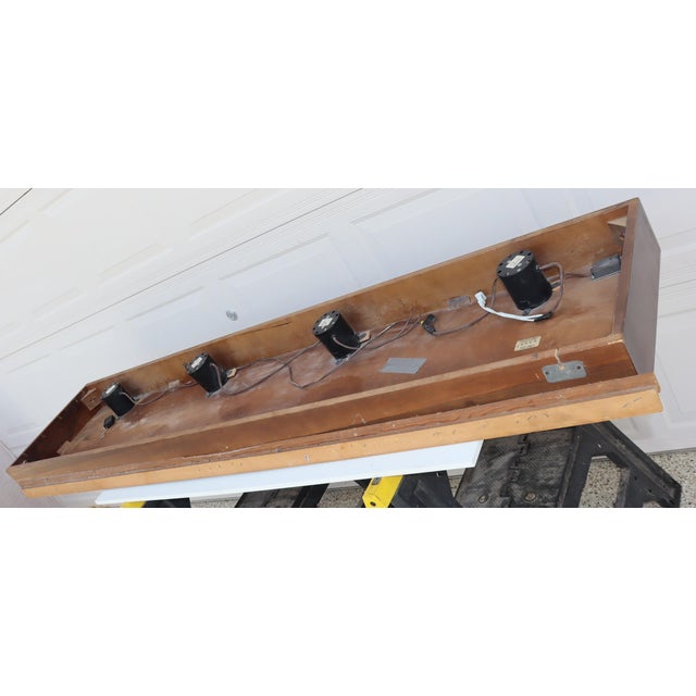 Henredon 1970s King Size Henredon Bridge/Headboard Piece Overhung Between 2 Armoires For Sale - Image 4 of 6