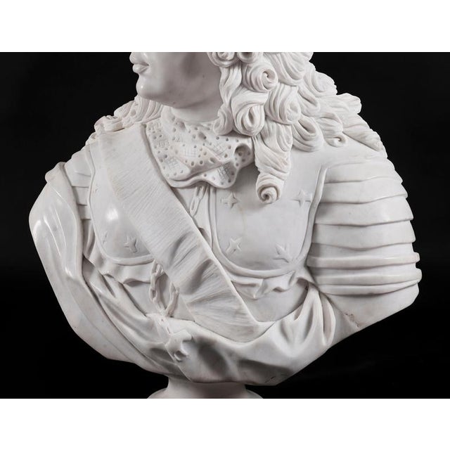 Antique 20th Century Italian Marble Bust of a Nobleman in Armour For Sale - Image 9 of 18