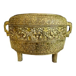 19th-Century Japanese Bronze Incense Burner in the Archaistic Chinese Style For Sale