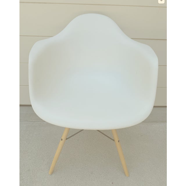 2010s Set of 8 Eames White Chairs For Sale - Image 5 of 5