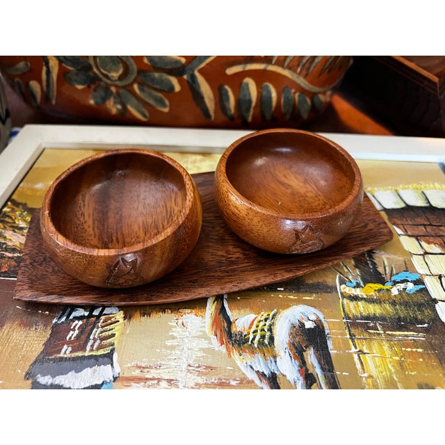 1970s Pair of Hand Carved Bowls and Tray With Pineapple Accents- Set of 3 For Sale - Image 9 of 12