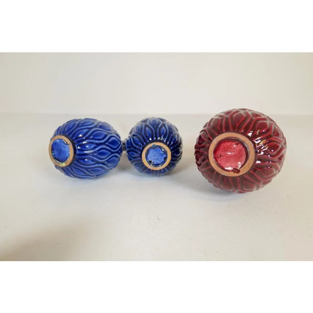 Mid-Century Blue and Red Peacock Vases by Sven Erik Skawonius for Upsala Ekeby, 1950s, Set of 3 For Sale - Image 12 of 14