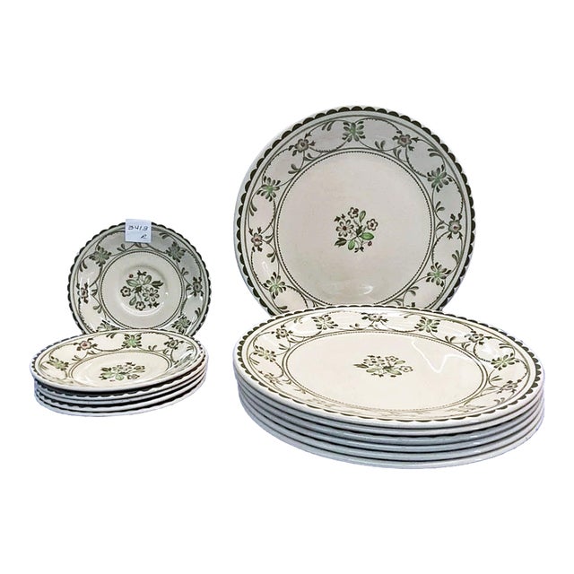 1970s Johnson Bros 'Provence" Pattern Dinner and Salad Plates, Set of 13 For Sale