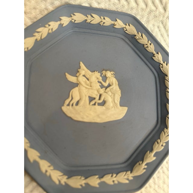 This trinket dish is class Wedgwood Jasperware. The highly collectible blue and white, it is octagonal in shape and in the...