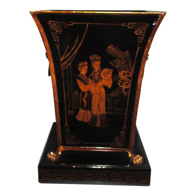 1980s Vintage French Provincial Metal Chinese Design Black & Gold Wastebasket For Sale