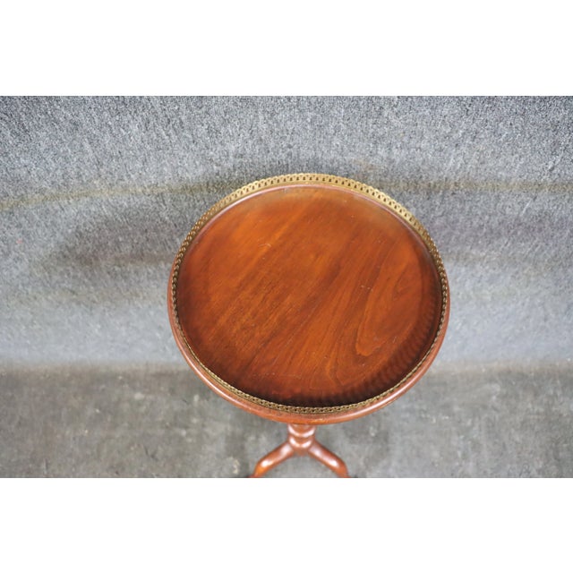 Wood Henkel-Harris Mahogany Fern Stand With Reticulated Brass Gallery For Sale - Image 7 of 8