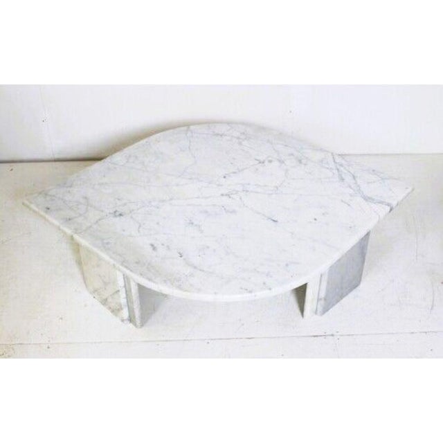 Italian Carrara Marble Teardrop-Shaped Coffee Table from Ligne Roset, 1980s For Sale - Image 14 of 14
