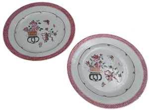 Chinese Plates in Porcelain, Set of 2