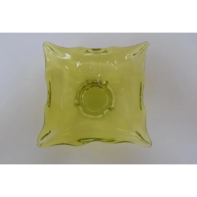 Art Glass Bowl attributed to Josef Hospodka for Glasswork Chribska, 1960s For Sale - Image 4 of 10
