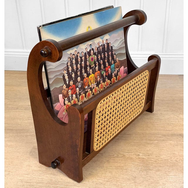 Mid-Century Modern Vintage 1970s Coastal Wicker & Wood Vinyl Record Caddy Magazine Rack For Sale - Image 3 of 11