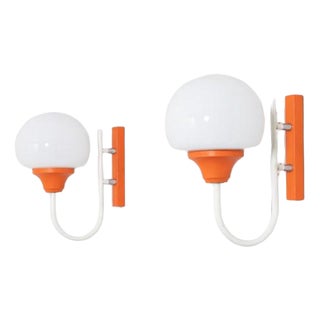 Modern Italian Wall Lamps, 1960s, Set of 2 For Sale