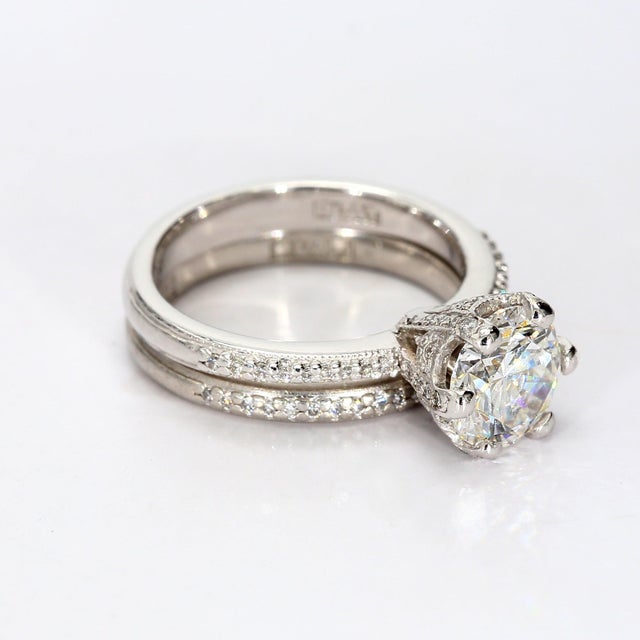 Early 21st Century Tacori 6-Prong Diamond Engagement Ring Set - Gia 1.51ct Diamond - Size 4 For Sale - Image 5 of 6