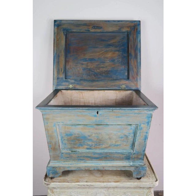 19th Century 19th Century English Painted Wine Cooler For Sale - Image 5 of 9