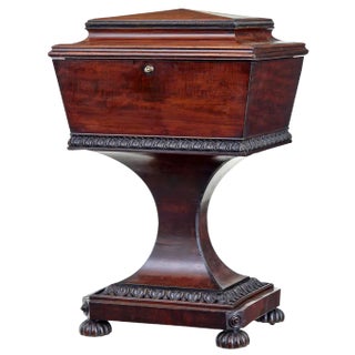 Antique Teapoy in Carved Mahogany from Gillows, 1820 For Sale