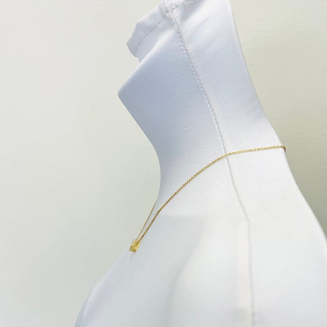 5 Carat Marquise Diamond East West Bezel Necklace in 18k Yellow Gold For Sale - Image 4 of 7