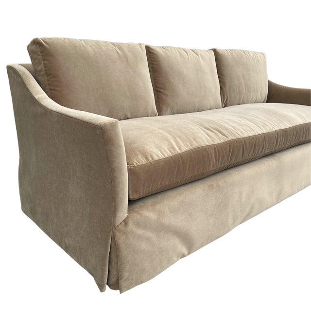 Custom made LEE Industries 3511-03 Sofa. This sofa is showroom new and has never been used. This sofa pairs classic...