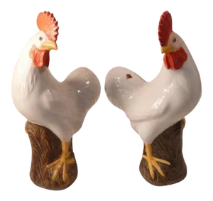 19th Century Chinese Porcelain Figures of Roosters - a Pair