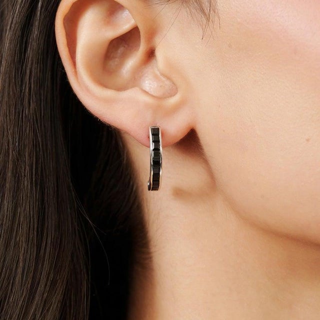 Metal Modernist Blue Sapphire Earrings in 925 Sterling Silver for Mom's Gift- 2 Pieces For Sale - Image 7 of 10