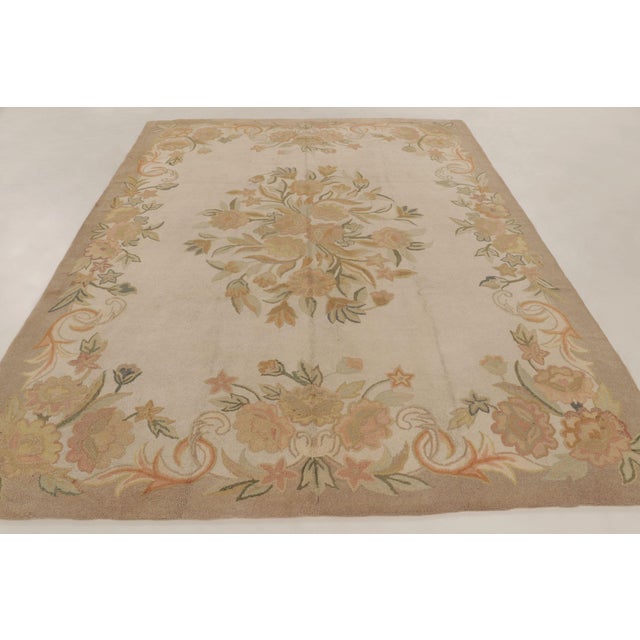 Traditional Antique 20th Century Hooked Rug in Beige With Garden Bouquet Design - Rug & Kilim For Sale - Image 3 of 9