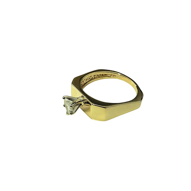 Late 20th Century Late 20th Century 14 Karat Yellow Gold Heart-Shaped Diamond Engagement Ring, Size 8 For Sale - Image 5 of 8