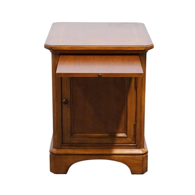 Thomasville Furniture Cinnamon Hill Collection Cherry Contemporary Traditional 20" Accent Storage End Table 42731-320 For Sale In Kansas City - Image 6 of 11