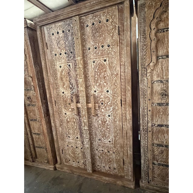 Mid-Century Modern Vintage Whitewashed Carved Wood Armoire – Rustic Library Storage Cabinet For Sale - Image 3 of 7