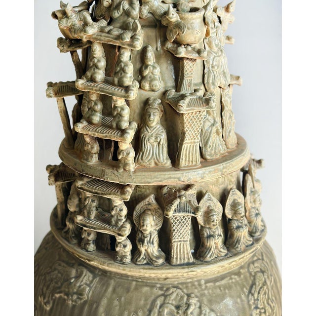 Traditional Pair of Early 1900s Chinese Earthenware Ceremonial Vases For Sale - Image 3 of 7