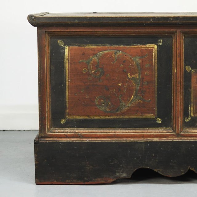 Very Large Rustic Farmhouse Folk Art Bridal Chest / Dresser For Sale - Image 12 of 18