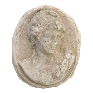 Ancient Neoclassical Cameo Intaglio in Biscuit, Italy, 19th Century For Sale