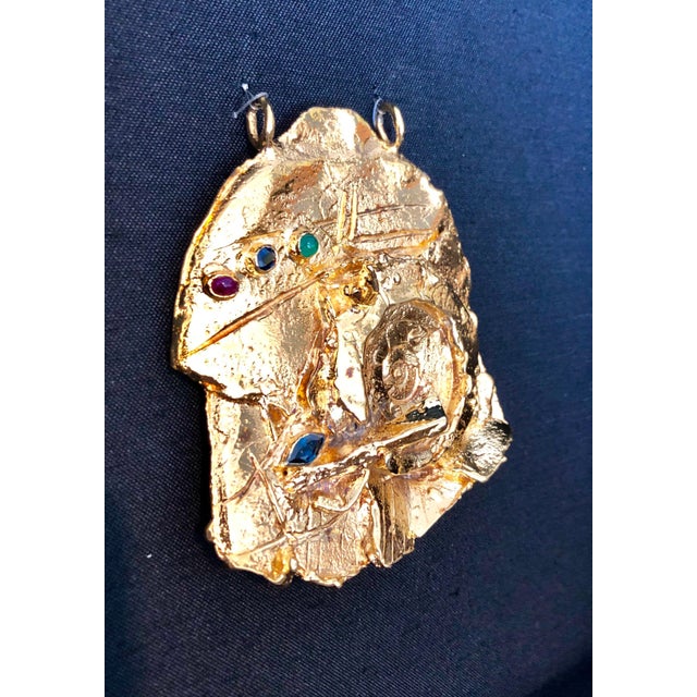 Igael Tumarkin, Gilt Bronze Sculpture Brooch Wearable Art Israeli Tumarkin Abstract Surrealist, c.1960s-1970s For Sale - Image 13 of 14