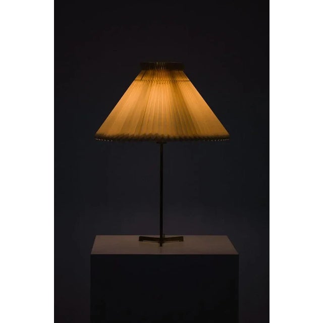 Table Lamp in Brass, 1960s For Sale - Image 6 of 9