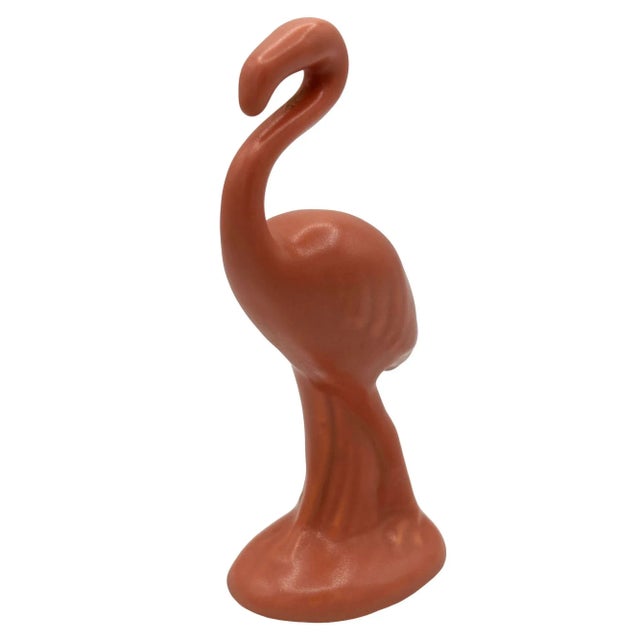 Mid-Century Modern 1950s Ceramic Curious Watcher Modernist Pink Flamingo Tabletop Statue by Metlox For Sale - Image 3 of 9