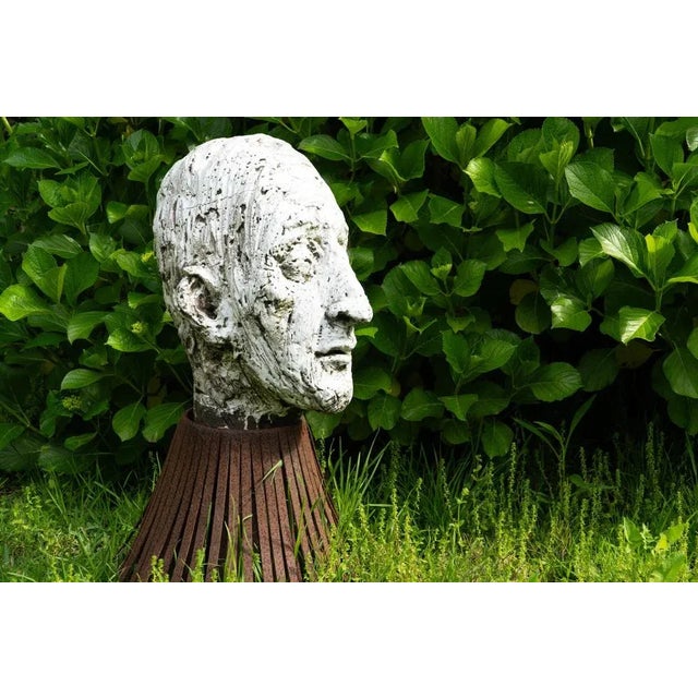 Testa 16 is one of the largest works within the Testas series, a sculptural project exploring the human head as a space of...