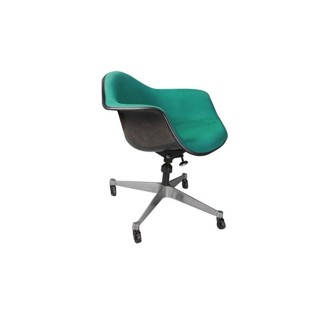 Green Six Vintage Eames Herman Miller Swivel Shell Chairs on Casters 1970s For Sale - Image 8 of 12