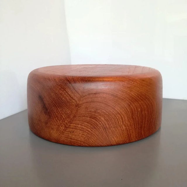 Embodiment from a single piece of wood