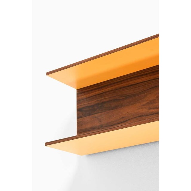 Mid-Century Wall Shelf in Walnut attributed to Walter Wirz, 1960s For Sale - Image 4 of 5
