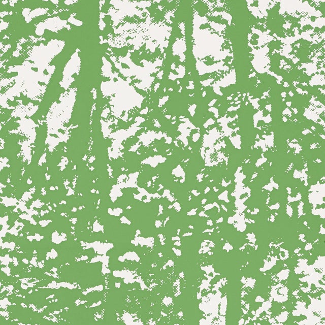 Sample - Schumacher Woodland Wallpaper in Leaf For Sale